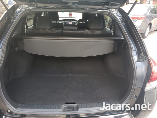 Toyota Fielder 1,5L 2016-16