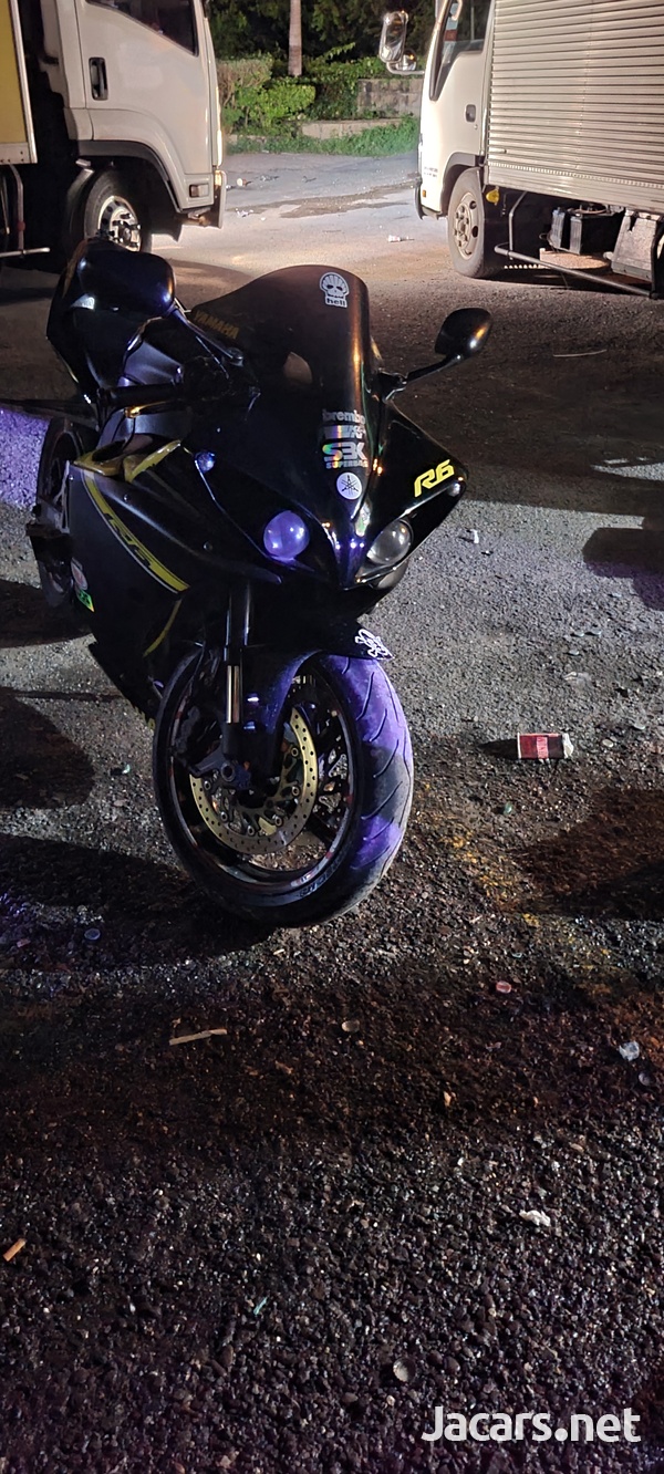 2012 Yamaha r1-4