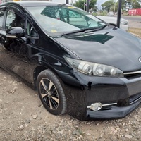 Toyota Wish 1,8L 2013 Toyota Wish 1,8L 2013