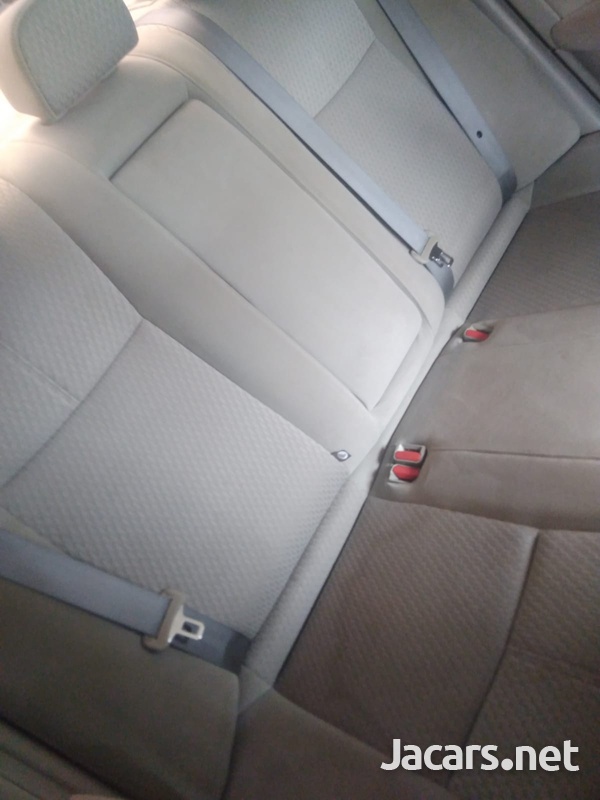 Nissan Sylphy 1,8L 2014-7