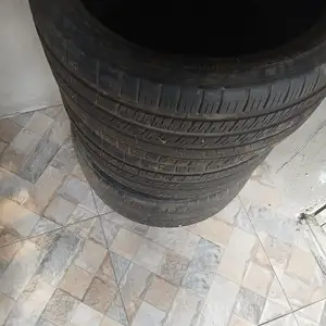 Michelin 19 Tyres 245/35ZR19, Kingston