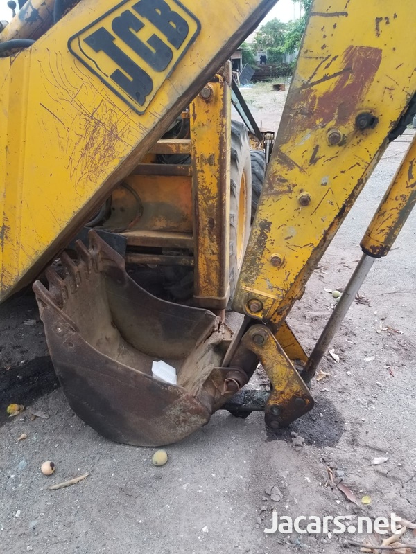 1995 JCB Tractorr-8