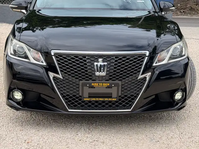 Toyota Crown Athlete