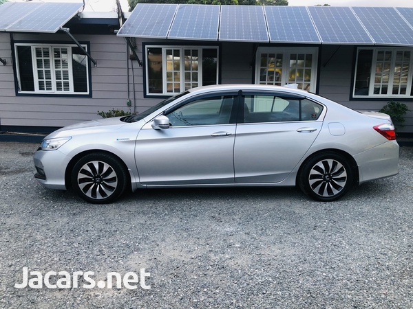 Honda Accord 2,0L 2013-3
