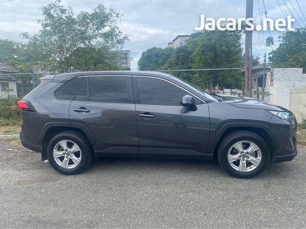 Toyota RAV4 2,0L 2020-1