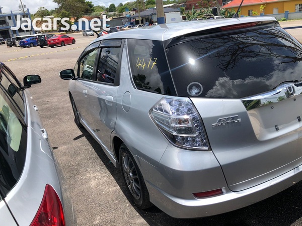 Honda Fit Shuttle 1,5L 2012-5