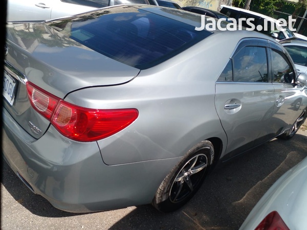 Toyota Mark X 2,5L 2012-5