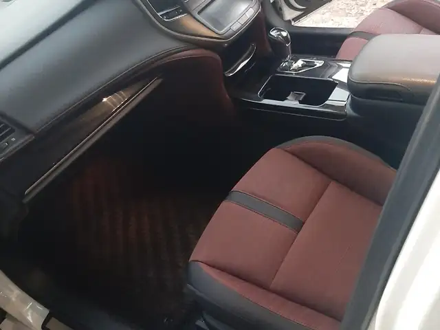 Toyota Crown Athlete 2,0L 2016, Saint Catherine - 8