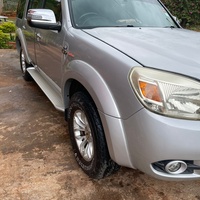 Ford Everest 2,5L 2013 Ford Everest 2,5L 2013