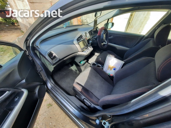 Honda Stream 1,8L 2010-6