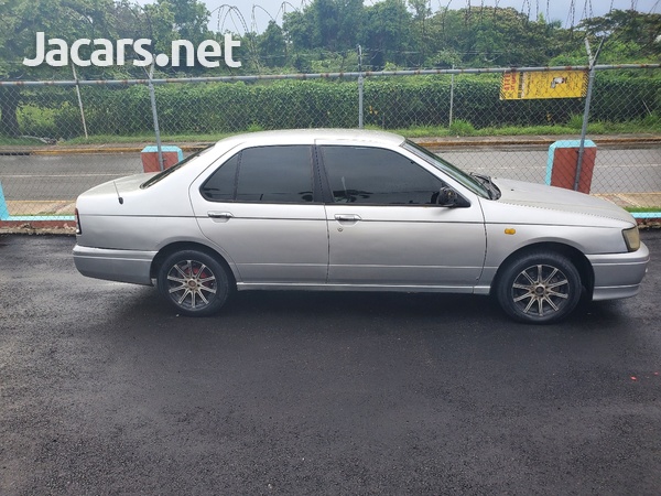 Nissan Bluebird 1,6L 1999-3