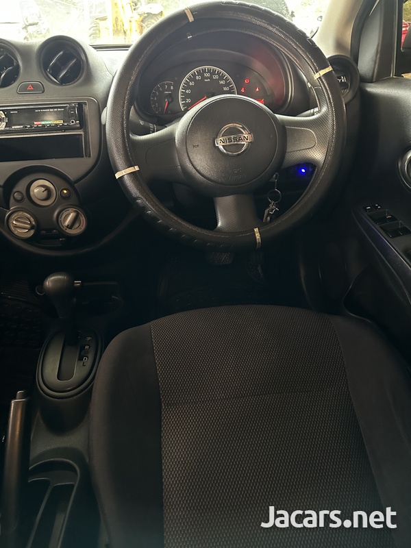 Nissan Latio 1,2L 2014-5