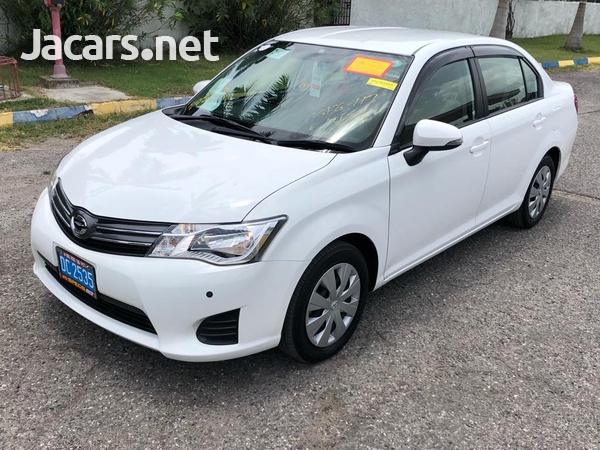 Toyota Axio 1,5L 2013-1