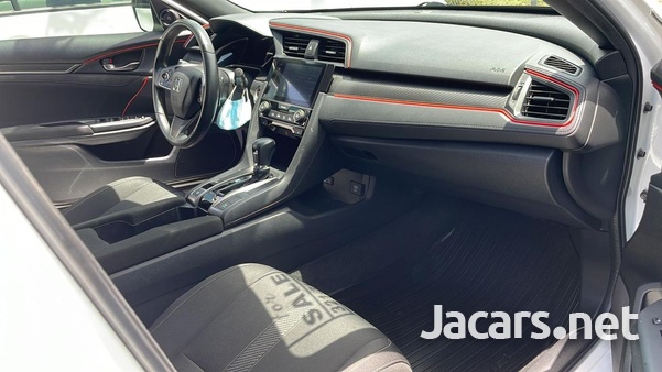 Honda Civic 2,4L 2018-3