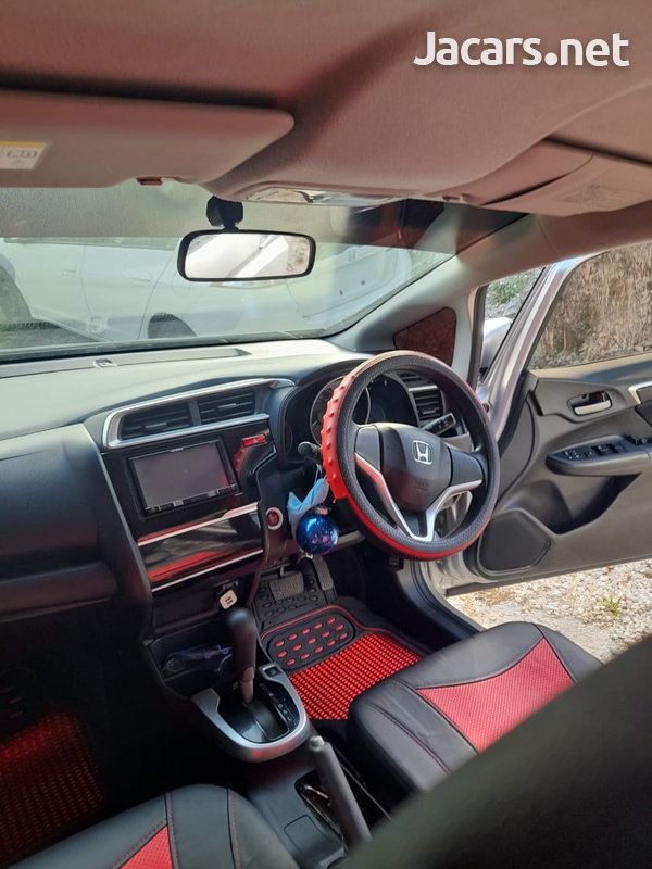 Honda Fit 1,3L 2015-1