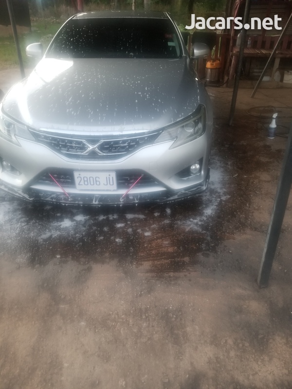 Toyota Mark X 2,5L 2014-6