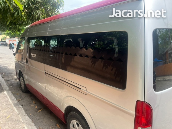 2017 Toyota Hiace-5