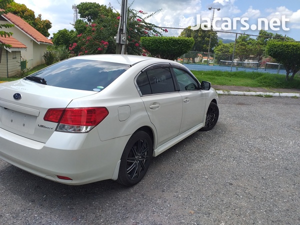 Subaru Legacy 2,5L 2013