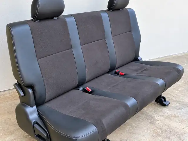 Toyota Hiace Super GL Luxury Seat-Like new, Saint Ann