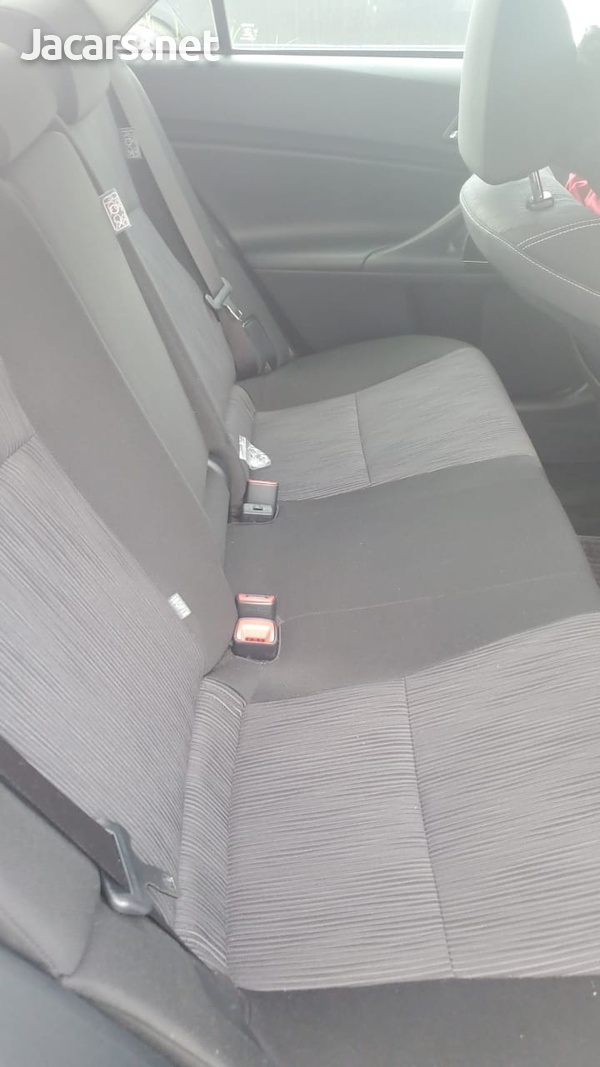 Toyota Mark X 2,5L 2017-6