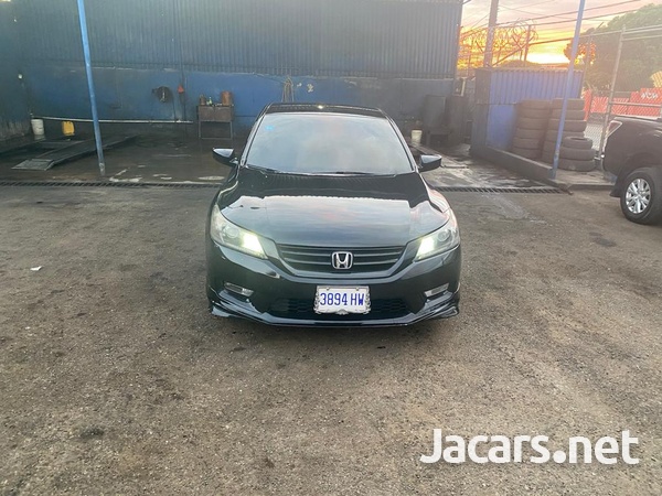 Honda Accord 2,4L 2015-7