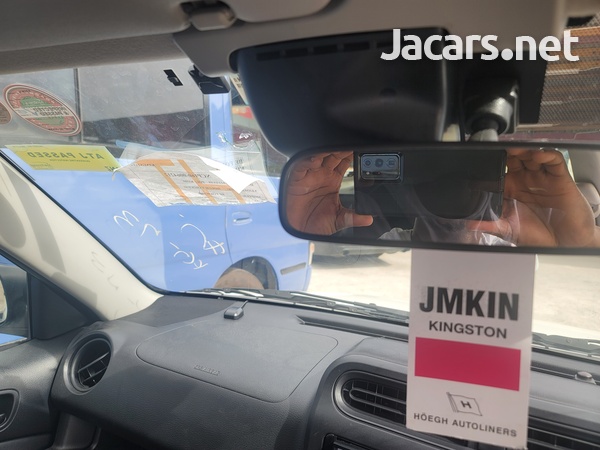 Toyota Probox 1,5L 2017-4