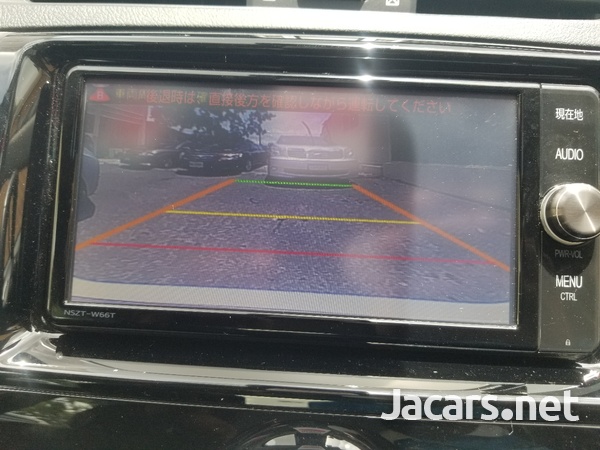 Toyota Mark X 2,5L 2017-15