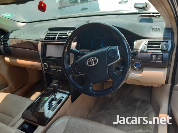 Toyota Camry 2,0L 2014-4