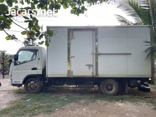 2008 Mitsubishi Canter-11