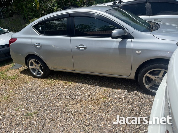 Nissan Latio 1,2L 2015-8
