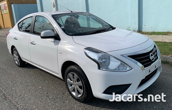 Nissan Latio 1,2L 2016-1