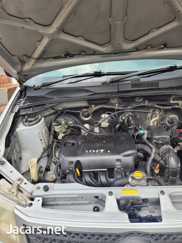 Toyota Succeed 1,8L 2009-4