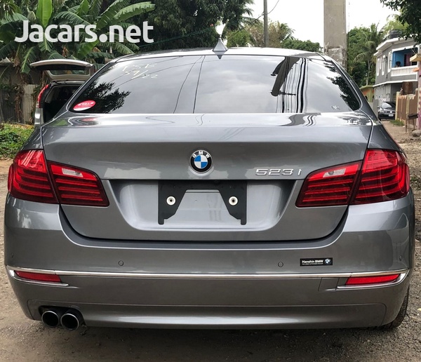BMW 5-Series 2,0L 2016-4