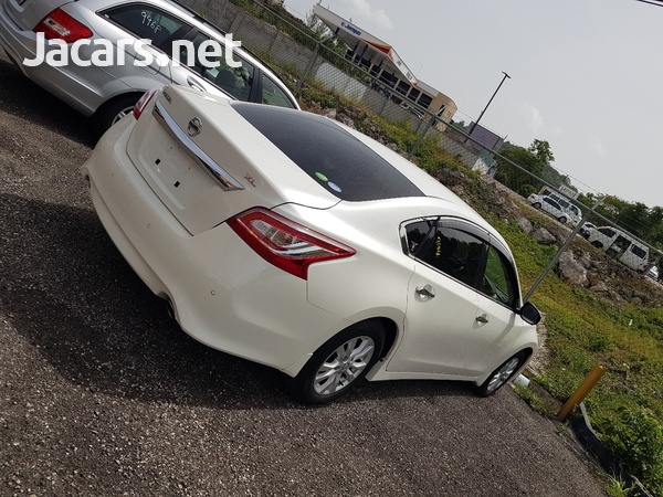 Nissan Teana 2,5L 2016-6