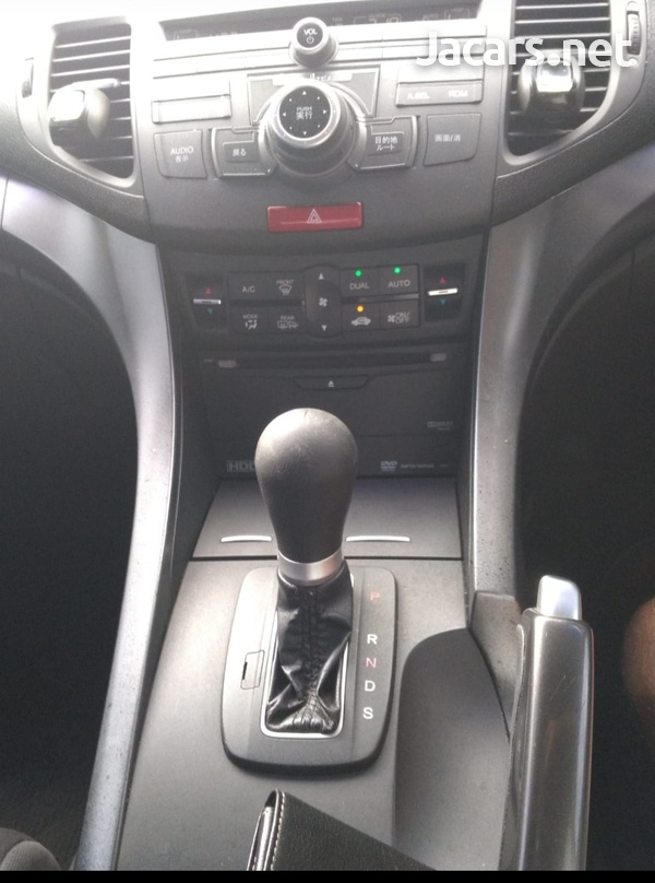 Honda Accord 2,0L 2012-5