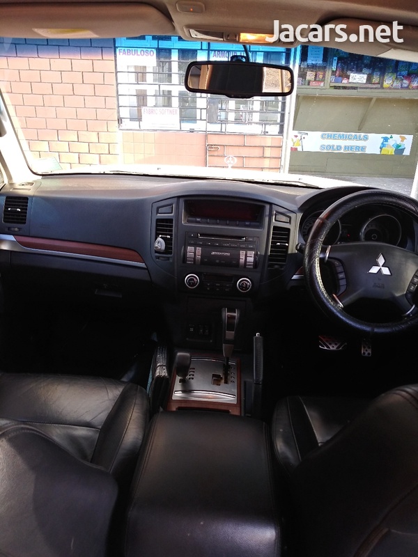 Mitsubishi Pajero 3,0L 2008-2