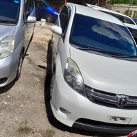 Toyota Isis 1,8L 2012 Toyota Isis 1,8L 2012