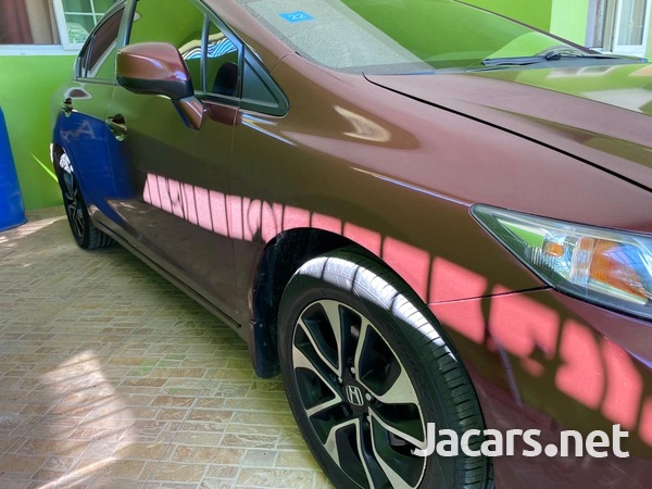 Honda Civic 1,5L 2013-1