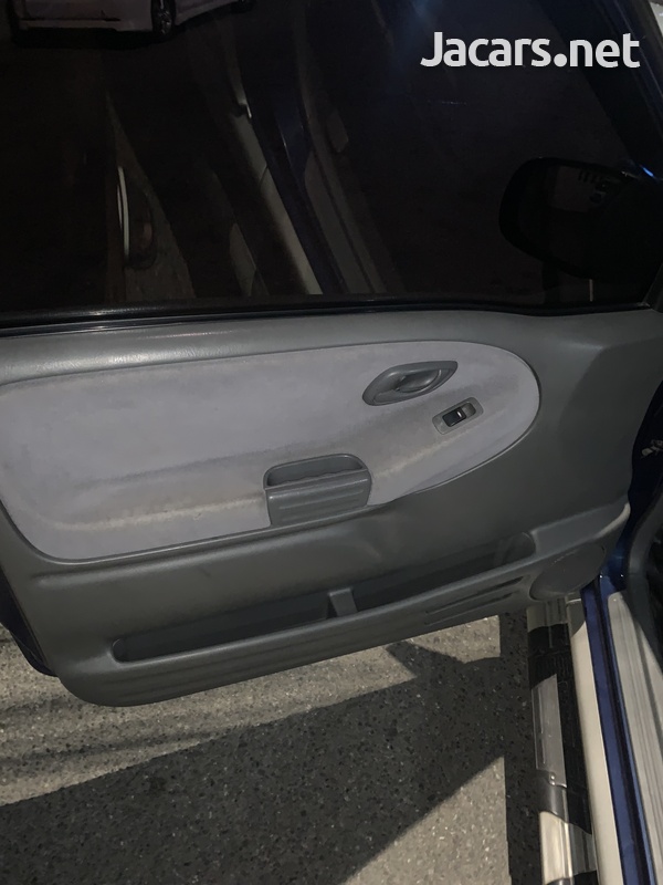 Suzuki Vitara 1,4L 2003-6