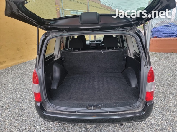 Toyota Succeed 1,5L 2014-4
