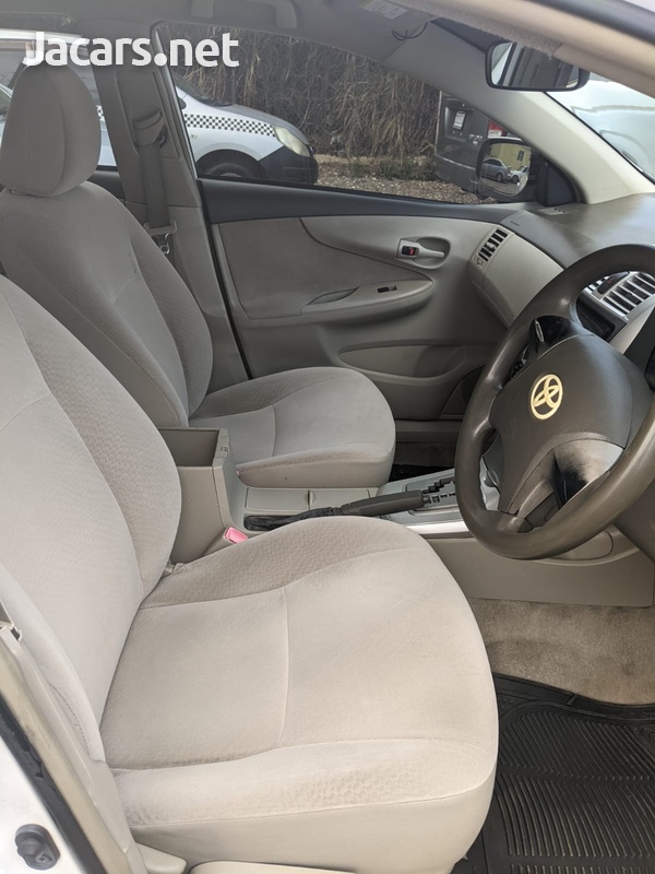 Toyota Axio 1,5L 2010-8