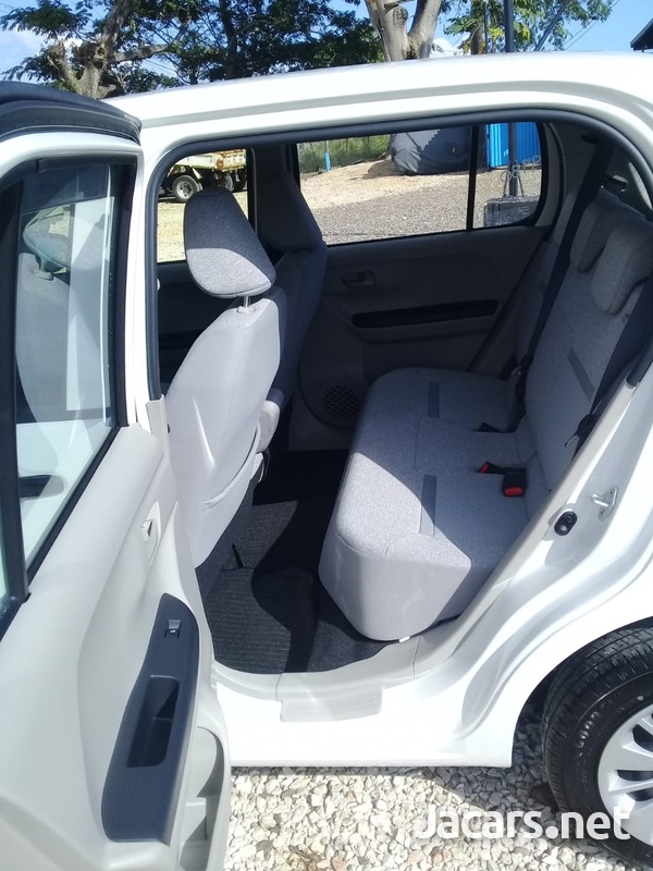 Toyota Passo 1,5L 2017-8