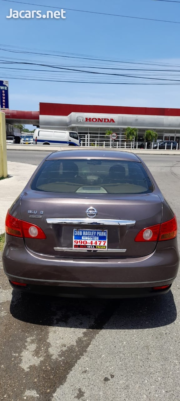 Nissan Bluebird 1,5L 2007-3