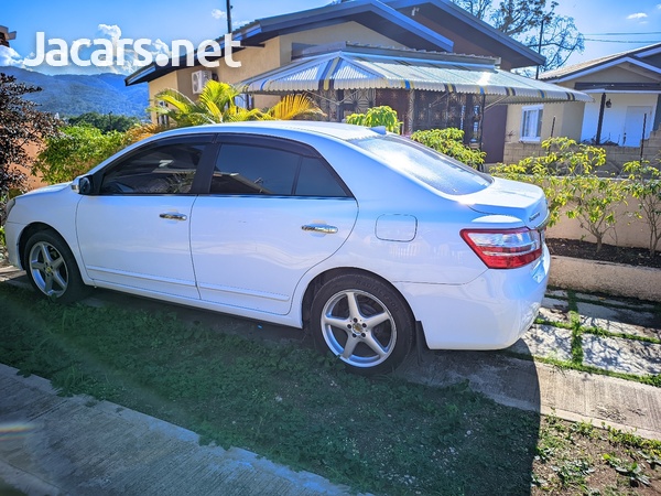Toyota Premio 1,8L 2012-4
