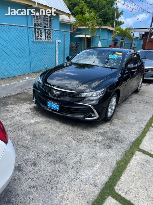 Toyota Mark X 2,5L 2018-1