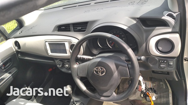 Honda Fit 1,3L 2014-5