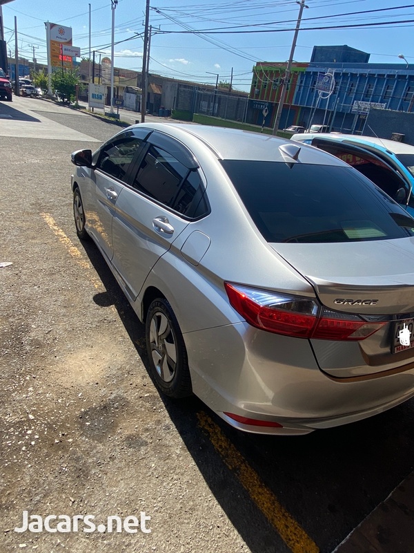Honda Grace 1,5L 2015-2