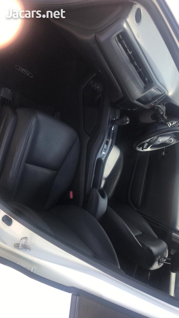Honda HR-V 1,5L 2015-4
