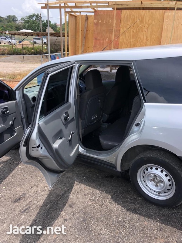 Nissan AD Wagon 1,5L 2011-5