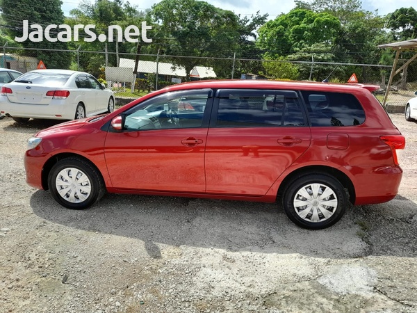 Toyota Fielder 1,8L 2010-3